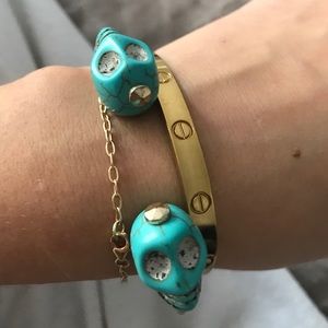 Turquoise skull open bangle