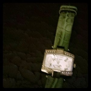 Watch (Too Small for my wrist)