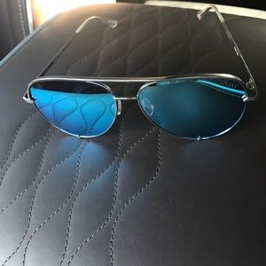 QUAY AUSTRALIA SUNGLASSES!! 🕶