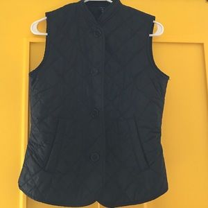 Gap vest