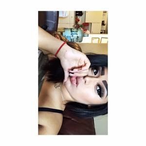 Meet your Posher, Olivia