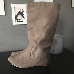 Tan Boots
