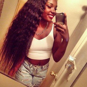 Meet your Posher, Lashea