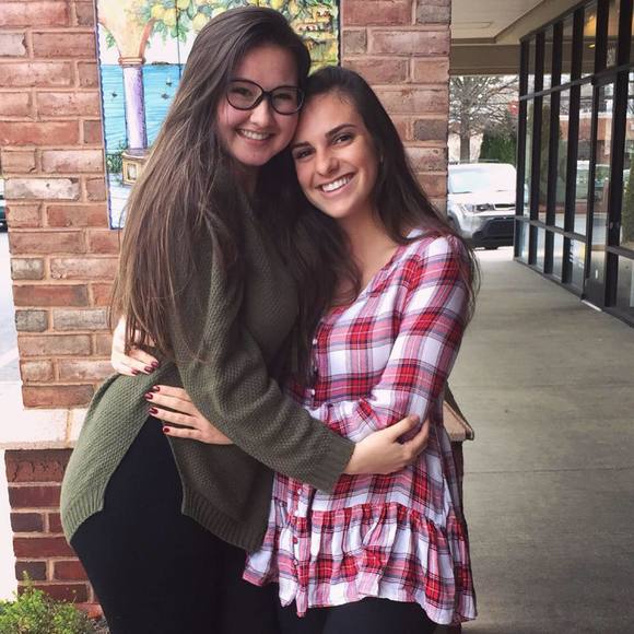 Meet your Posher, Molly - Picture 1 of 1