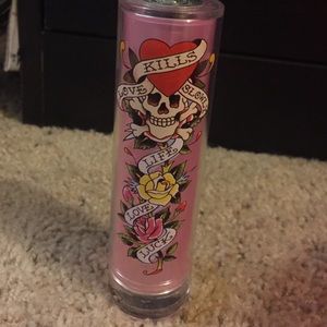 Ed Hardy "Love Kills Slowly" perfume