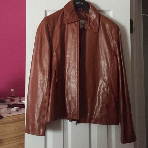 Chestnut Leather coat - Picture 1 of 3
