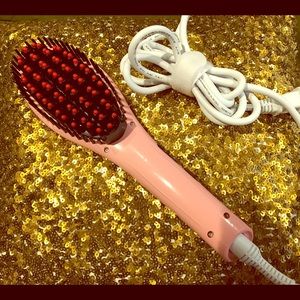 Straightener brush