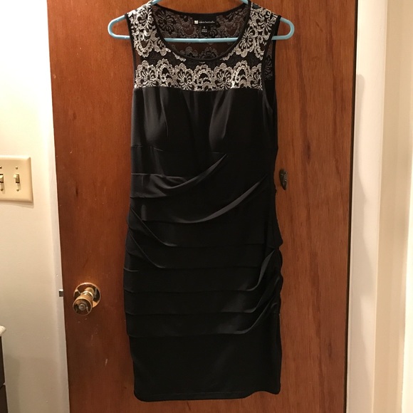 Valerie Bertinelli dress