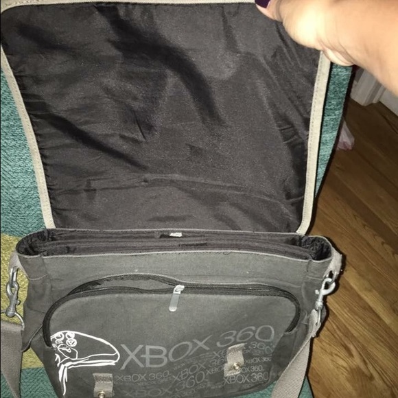 Xbox carrier bag