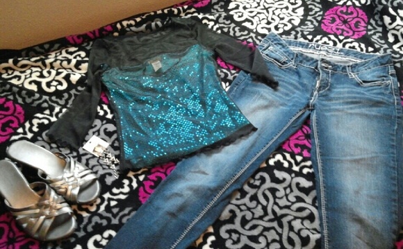Small Jojo Glitter sequin sheer top