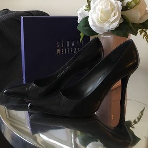 Stuart Weitzman Daisy Pumps