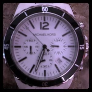 Men's white Michael Kors watch