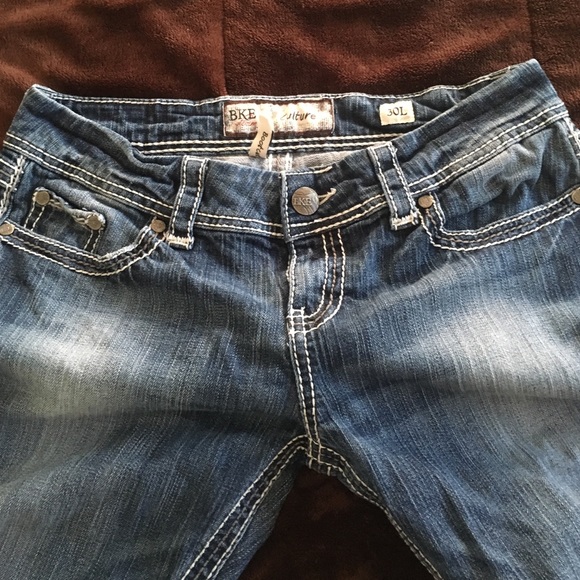 Jeans - Picture 3 of 3