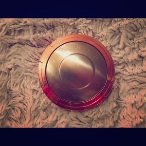 Shimmering skin perfector pressed