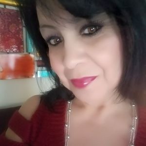 Meet your Posher, Sylvia