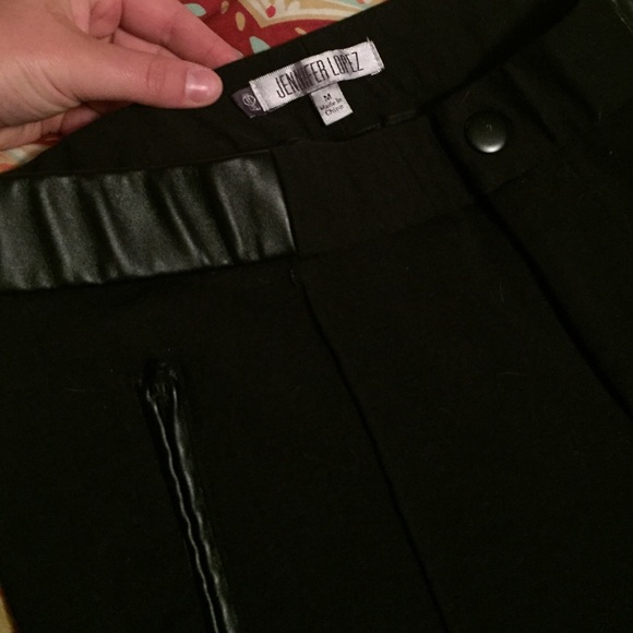 Dress pants - Picture 2 of 3