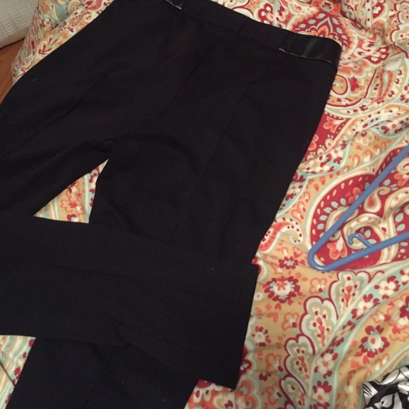 Dress pants - Picture 3 of 3