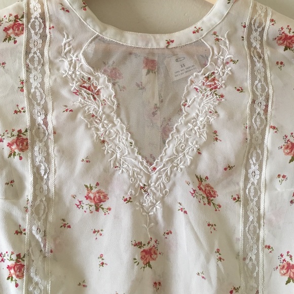 SOLD Sheer floral peplum blouse - Picture 2 of 3