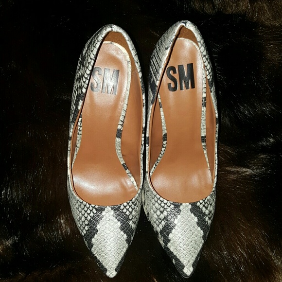 Snake Heels - Picture 2 of 4