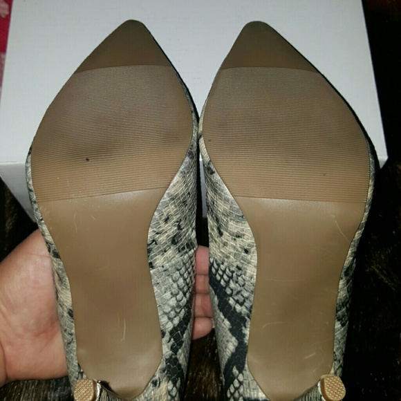 Snake Heels - Picture 3 of 4