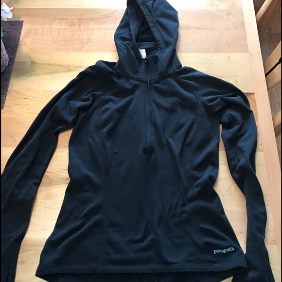 Patagonia midweight capilene Zip neck