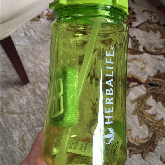 Herbalife space water bottle 1000ml - Picture 3 of 3