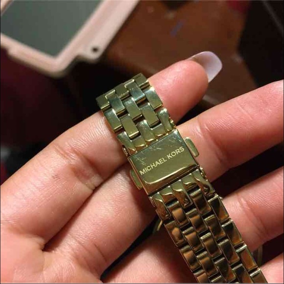 MK watch