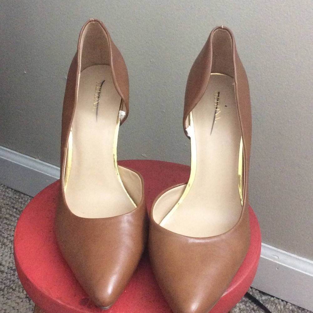 Merona brown high heels