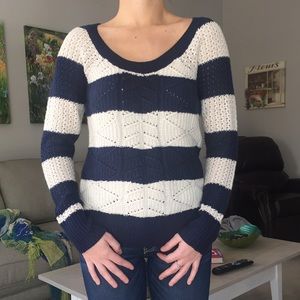 Lightweight Navy & White sweater