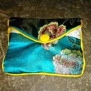 Vintage Jewelry/Coin Pouch