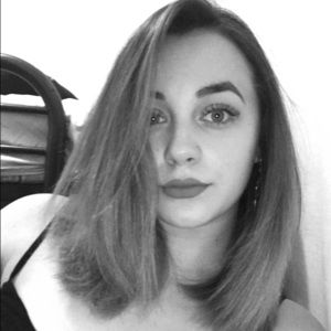 Meet your Posher, Julia