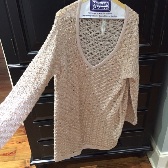Free People sweater size small