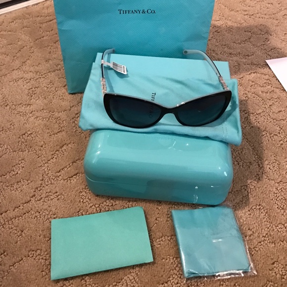 AUTHENTIC TIFFANY & CO SUNGLASSES