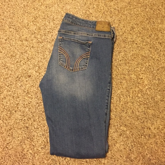 NWOT Hollister Super Skinny Jeans