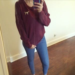 VS PINK maroon crew😍