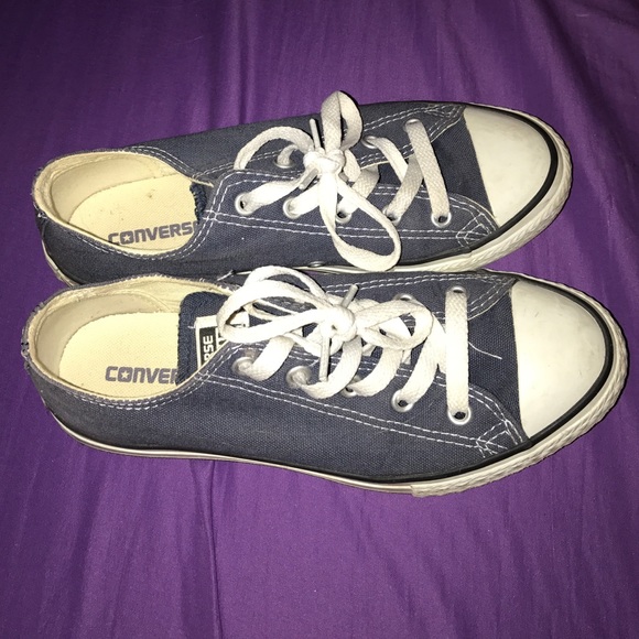 Good condition blue converse