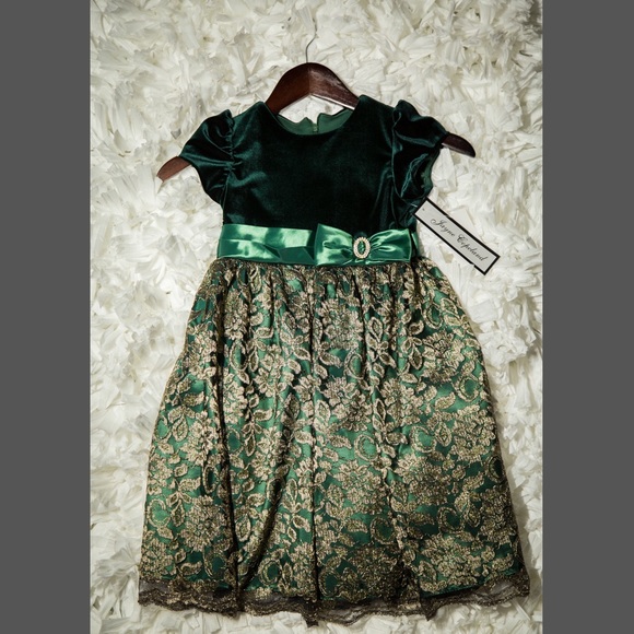 Jayne Copeland Girls 5 Velvet Metallic-Lace Dress