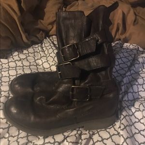 Buddha Boots