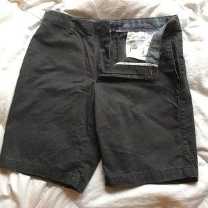 Banana Republic 10" Cotton Short