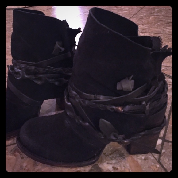 Freebird Cairo Booties