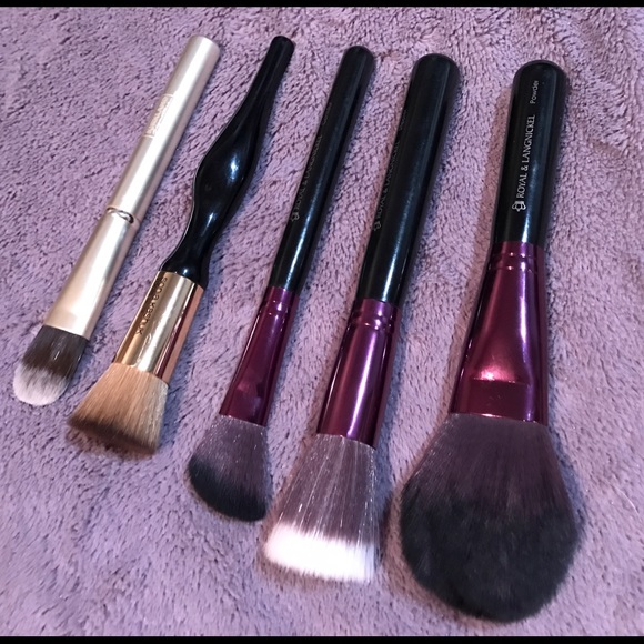 Makeup brushes! - Picture 2 of 4