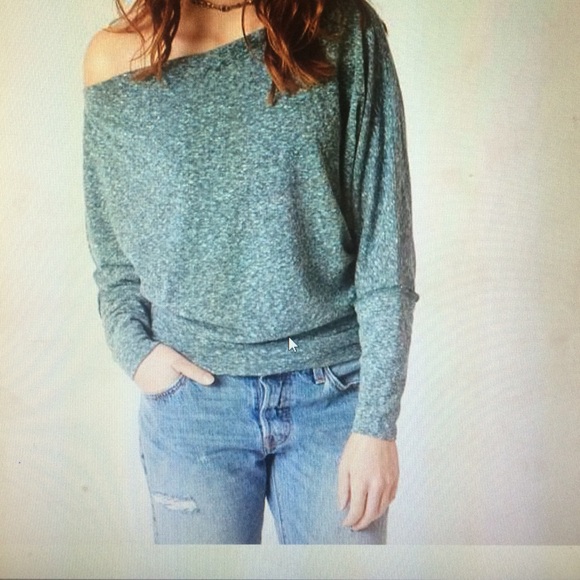 Free people off the shoulder top. Women's medium