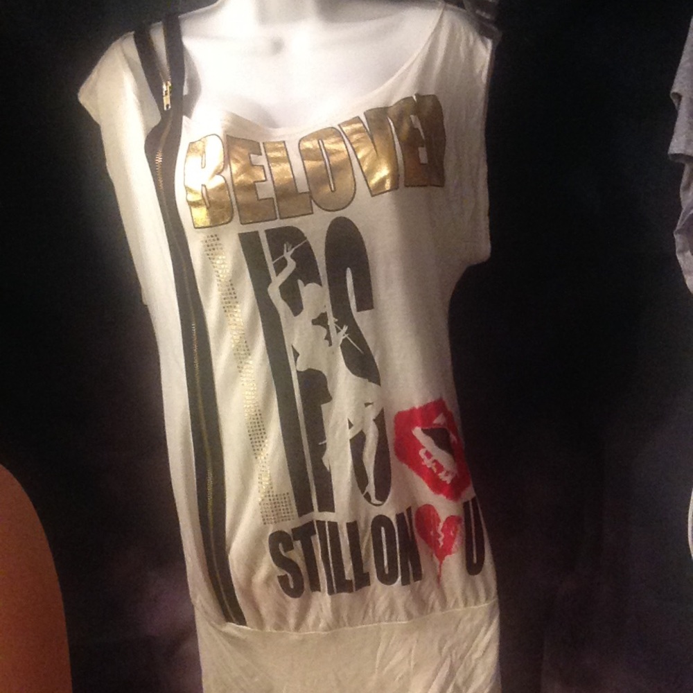 Long zipper top tee