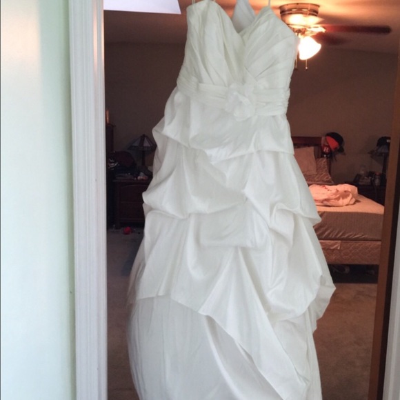 Wedding dress size 16