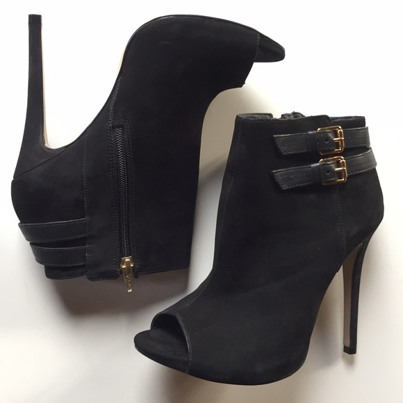 NEW STEVE MADDEN HEELS