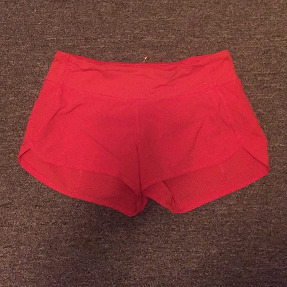 Lululemon Speed Short 4-WAY STRETCH 2 1/2"