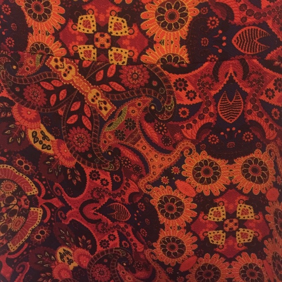LuLaRoe Cassie pencil skirt vintage paisley - Picture 3 of 3