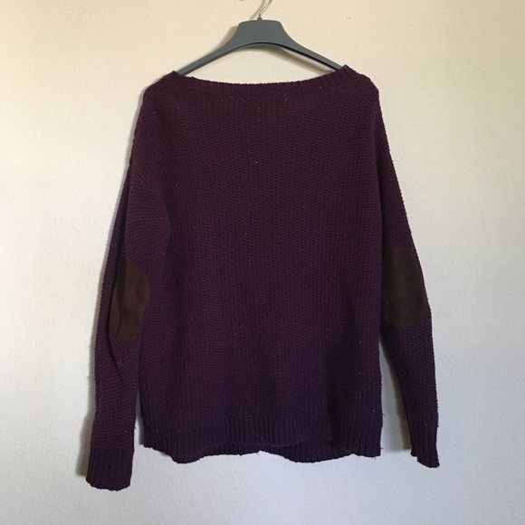 Sweater - Picture 2 of 3