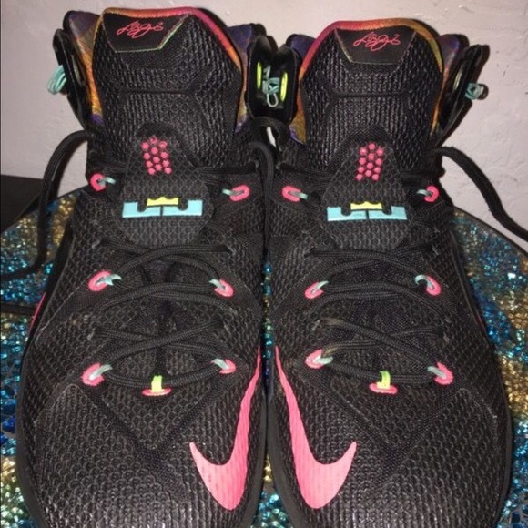 Nike Lebron James size 13 - Picture 1 of 4