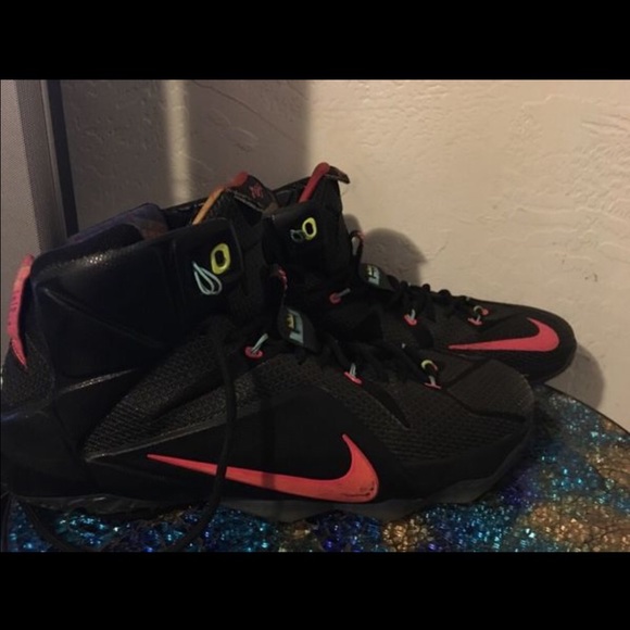 Nike Lebron James size 13 - Picture 3 of 4